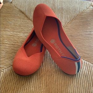 Rothy’s retired flats. Good condition.
